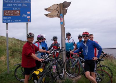 Colin, Laura, Rachel, Tom, Andy, Ollie, Ben and Jake at Tynemouth